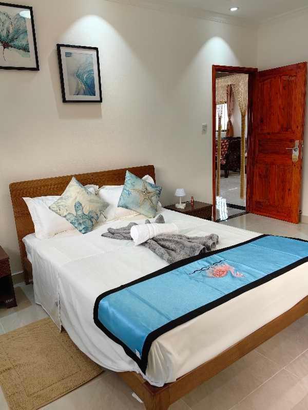 Sun And Sea Self Catering *