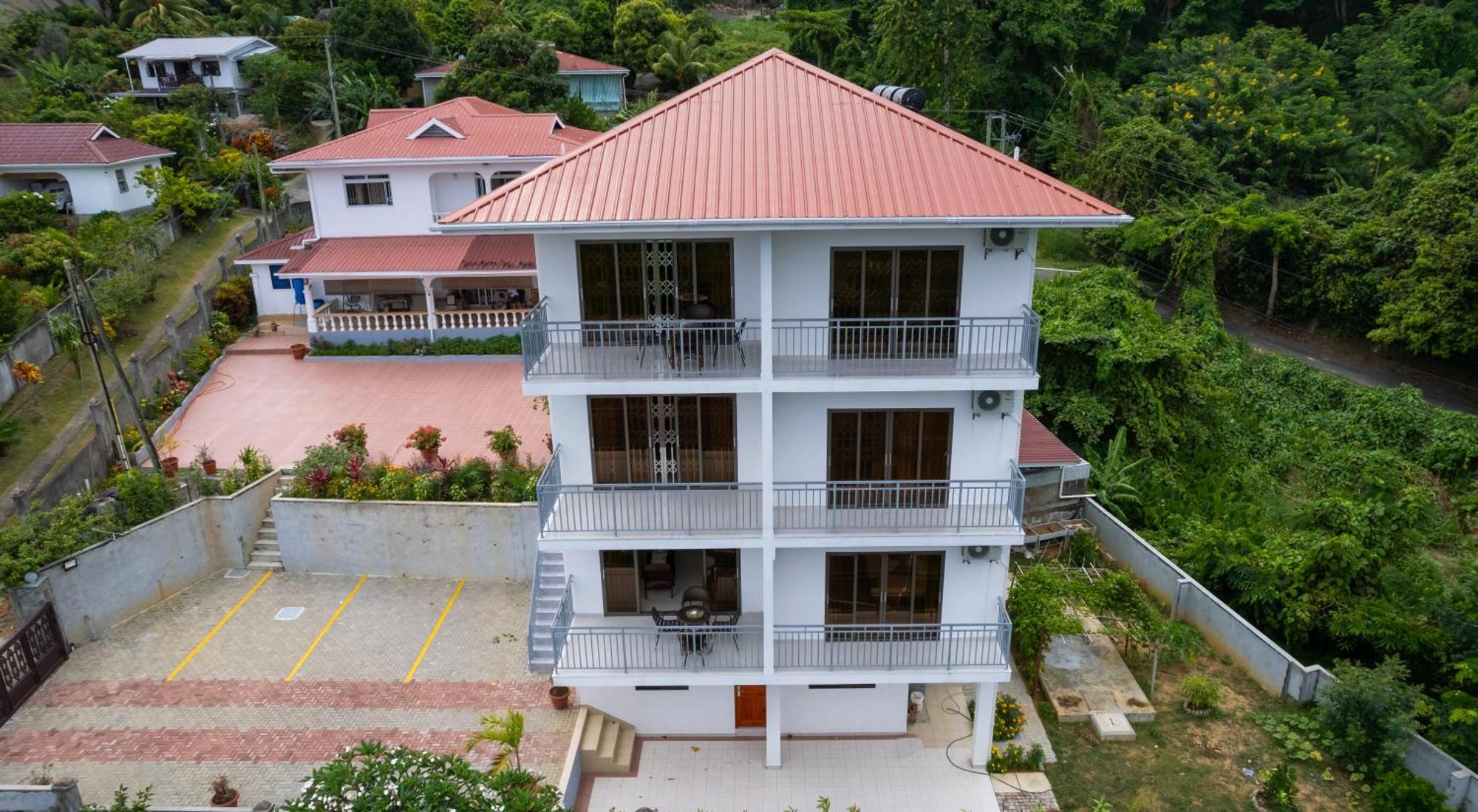 Apartment Sun And Sea Self Catering Beau Vallon (Mahe)