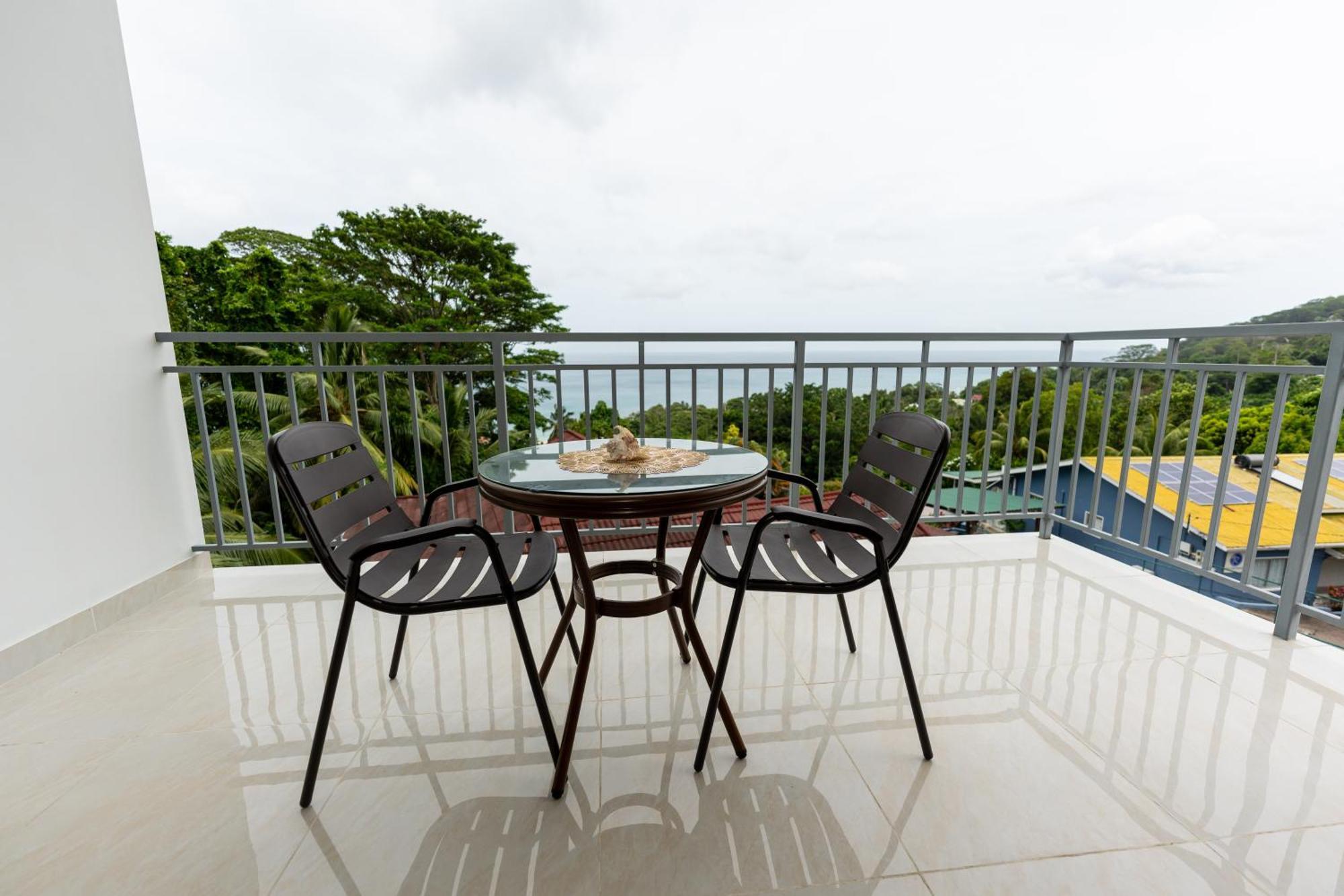 Sun And Sea Self Catering Beau Vallon (Mahe)