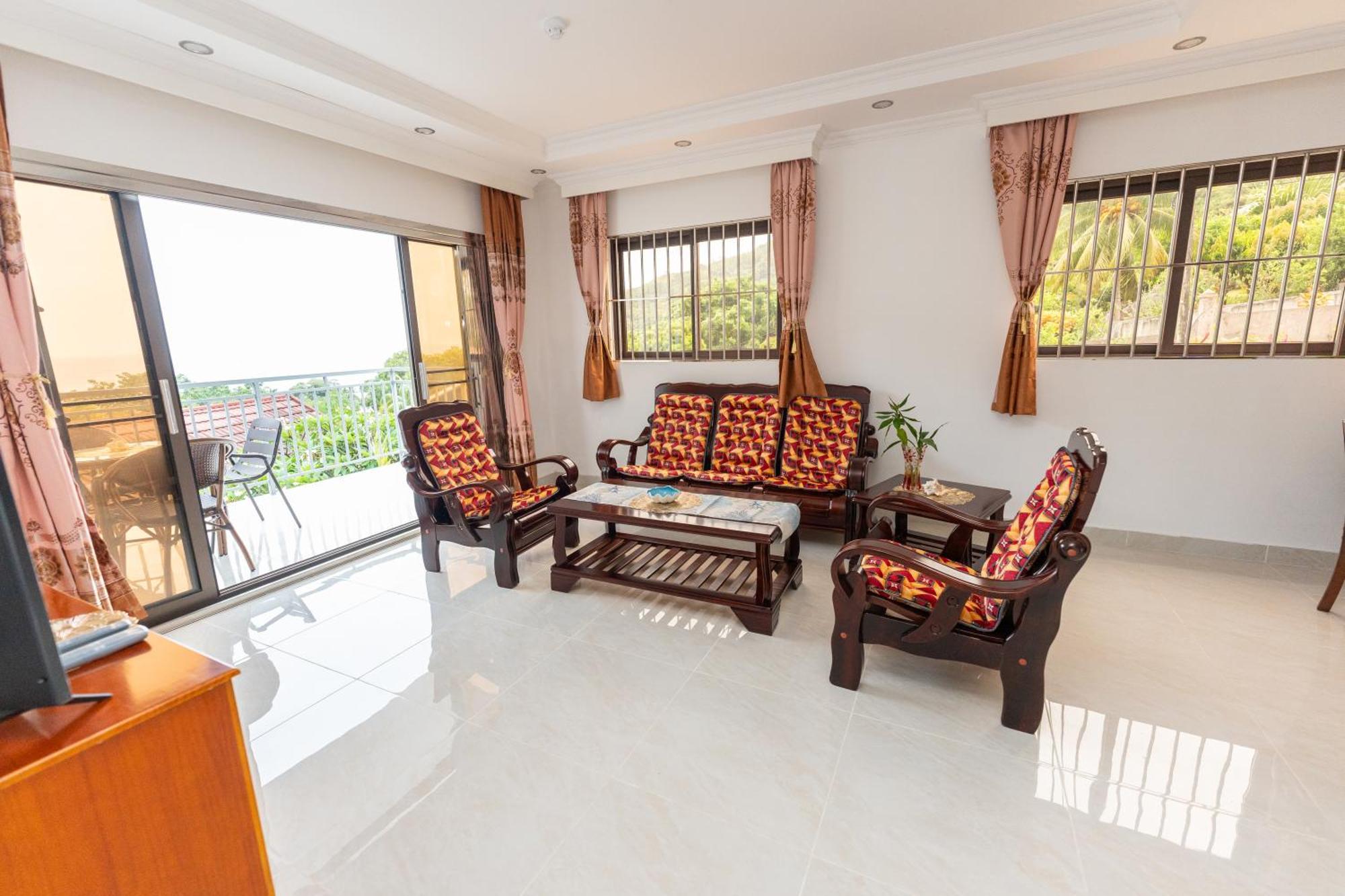 Sun And Sea Self Catering Apartment *